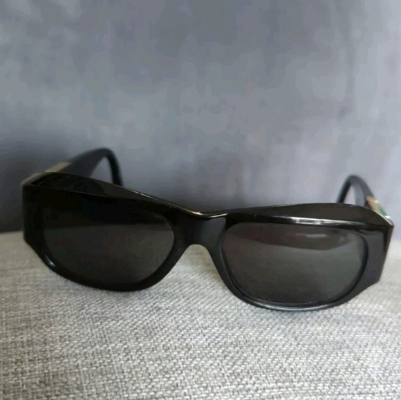 VERSACE Swarovski Crystal Mob Wife Sunglasses Vintage MOD T75/C COL 852RH - Picture 11 of 12